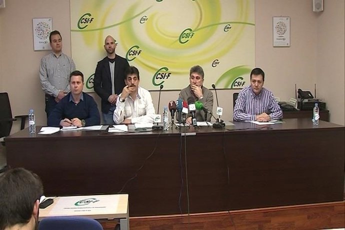 Manuel González Molina en rueda de prensa.