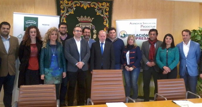 Firma de acuerdo entre la Diputación de Sevilla y ayuntamientos