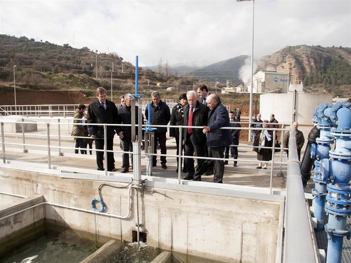 Ceniceros visita abastecimiento Iregua