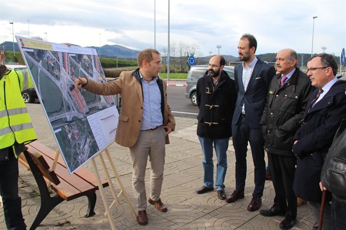 Inauguración Rotonda Tanos