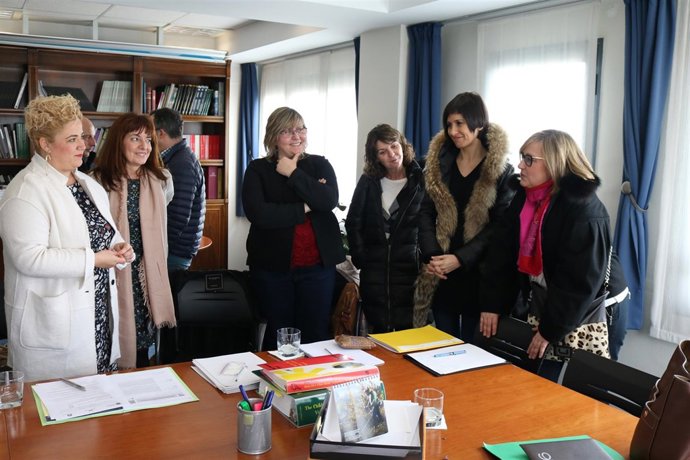 Representantes de Política Social de Gipuzkoa y Cantabria