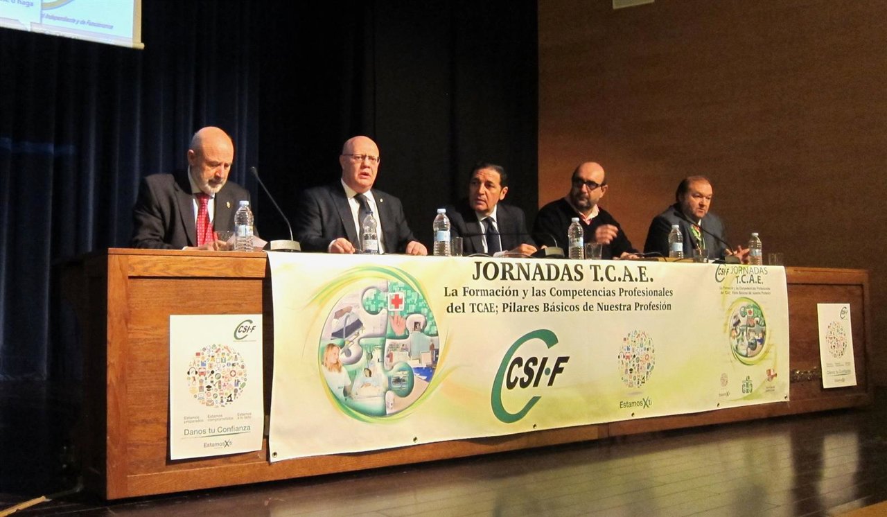Juan Carlos Gutiérrez, Saez Aguado y Miguel Borra en la inauguración