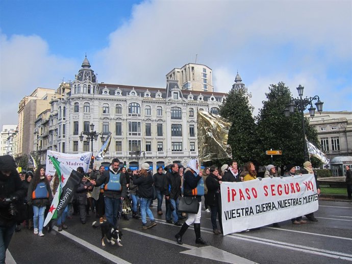 Manifestación en favor de la seguridad de los refugiados. 