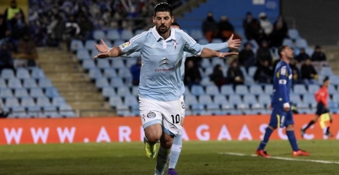 Nolito celebra un gol en el Coliseum Alfonso Pérez