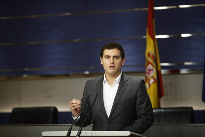 Rueda de prensa de Albert Rivera en el Congreso