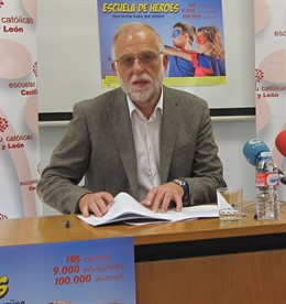 El secretario autonómico de Escuelas Católicas, Antonio Guerra