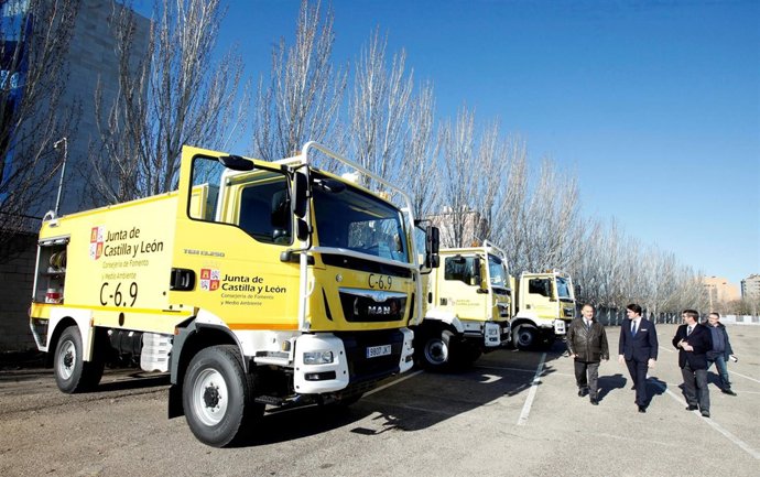 Nuevas autobombas de la Junta para extinción de incendios