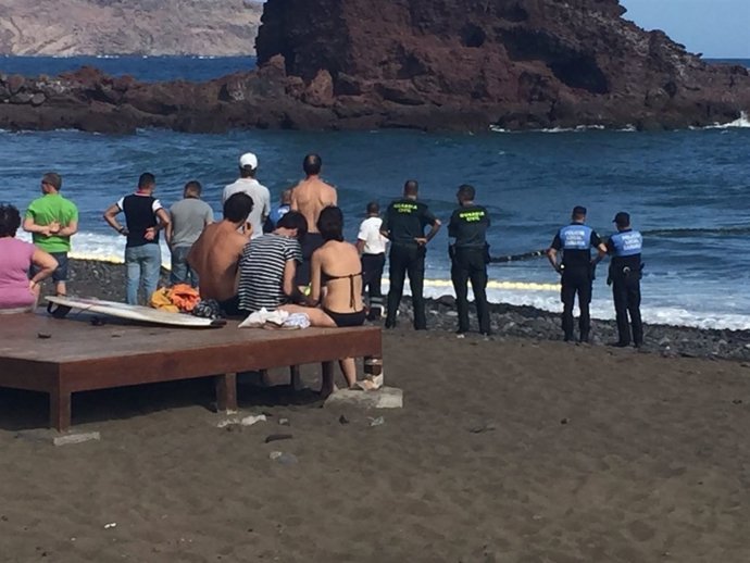 Un bañista fallece ahogado en una playa en Gran Canaria