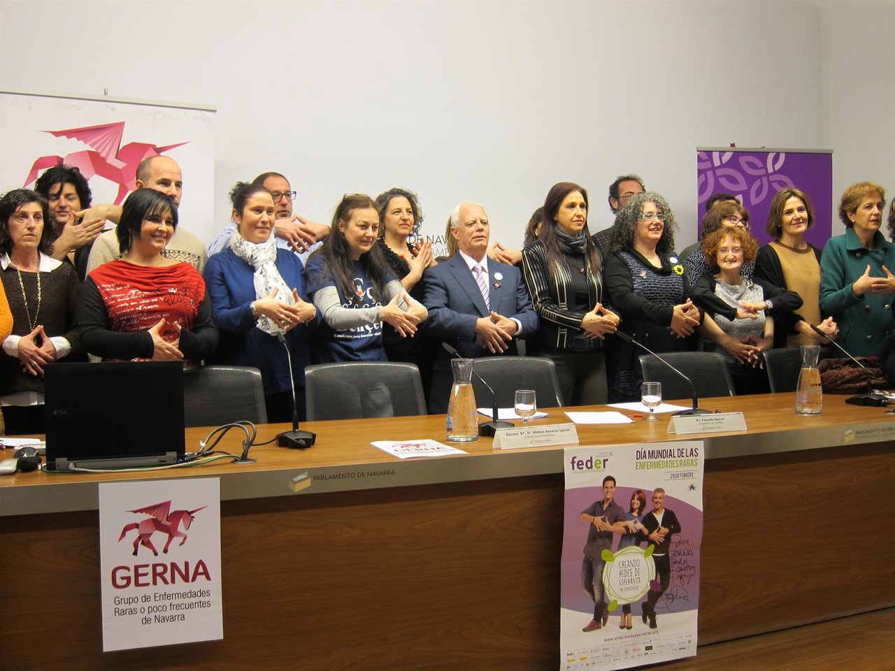 Miembros de la asociaciones GERNA y FEDER, de personas con enfermedades raras.