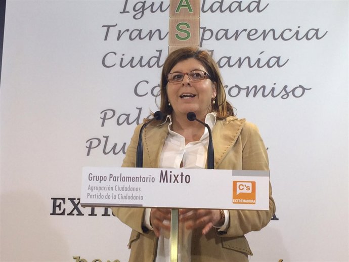 María Victoria Domínguez