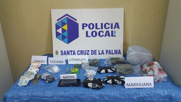 Droga y otros objetos incautados