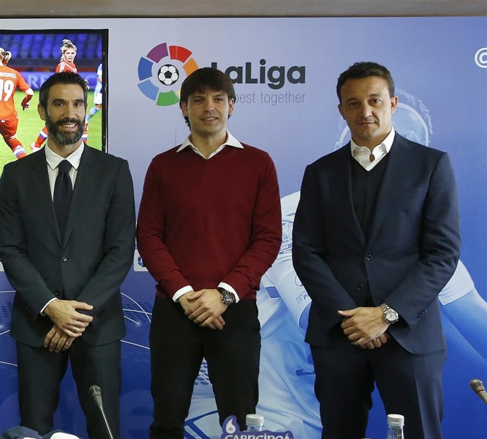 Los exfutbolistas Fernando Sanz, Fernando Morientes y César Sánchez