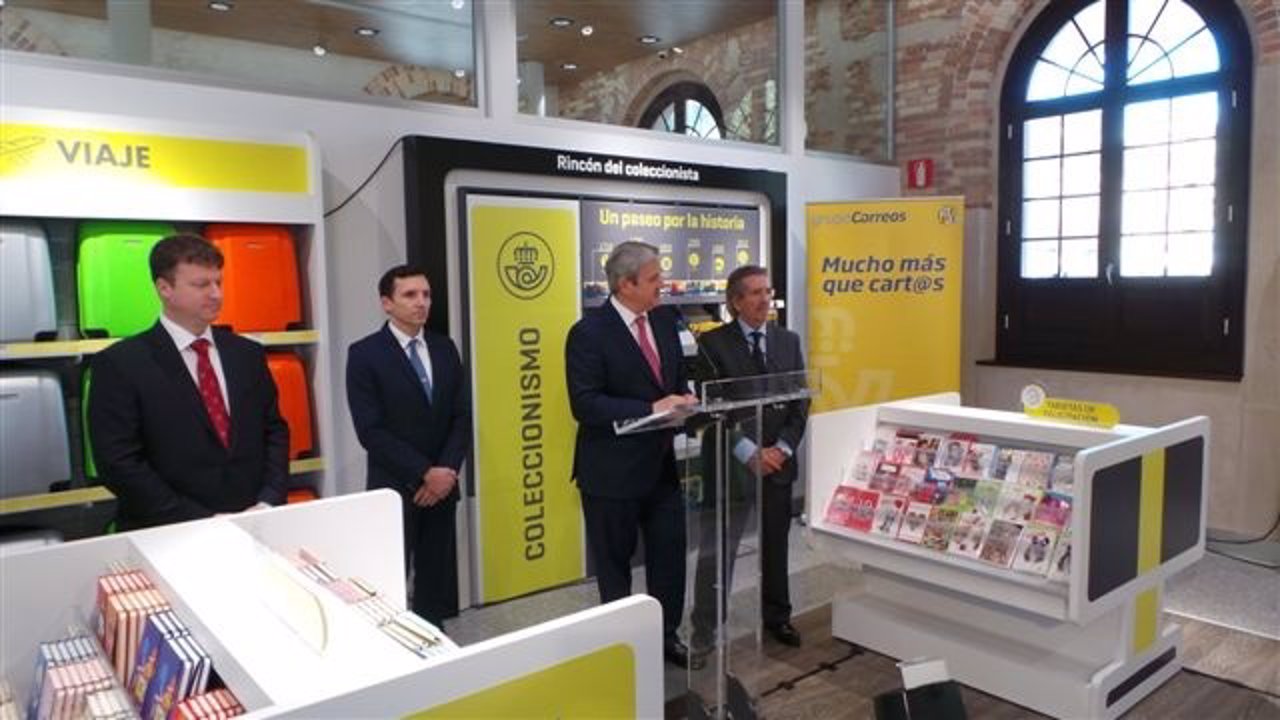 Correos oficina nueva presentación presidente javier cuesta