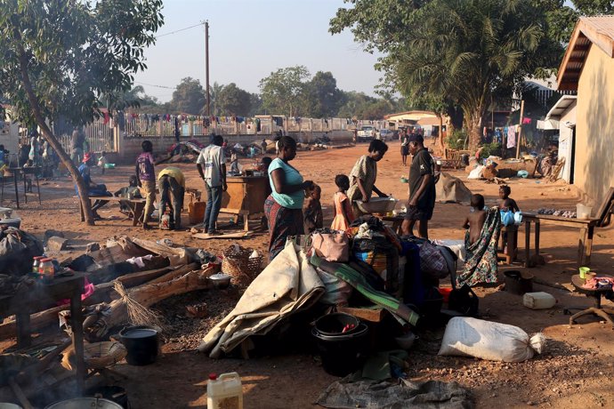 Desplazados internos en una iglesia en Bangui