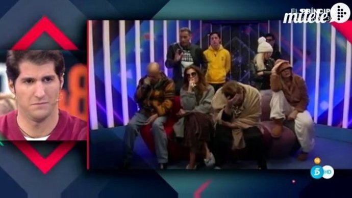 Compañeros de Julián Contreras desolados por su salida