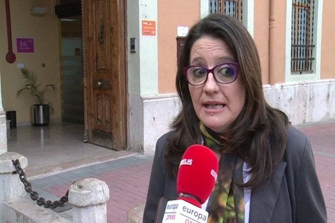 Oltra atendiendo a Europa Press