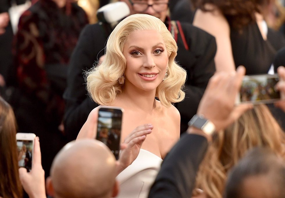 Attends the 88th Annual Academy Awards at Hollywood & Highland Center on Februar