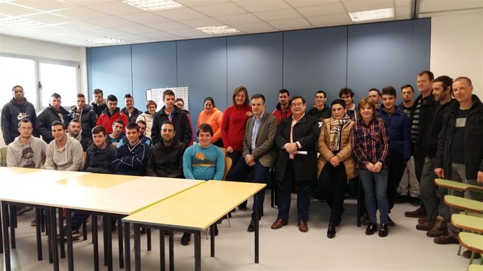 Nota Inicio Escuela Taller Astillero XII