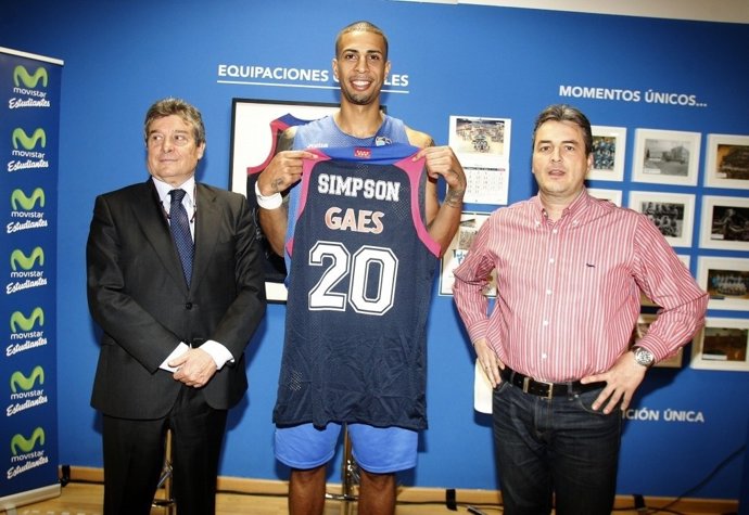 Diamon Simpson, en su presentación con el Movistar Estudiantes