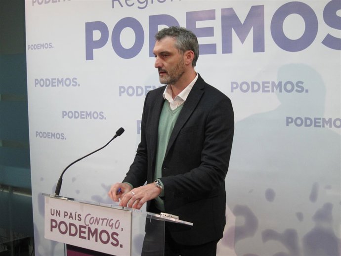 El portavoz del Grupo Parlamentario de Podemos en la Asamblea Regional