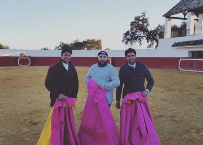 Fran, Kiko y Cayetano Rivera pasan una tarde de capea/Instagram