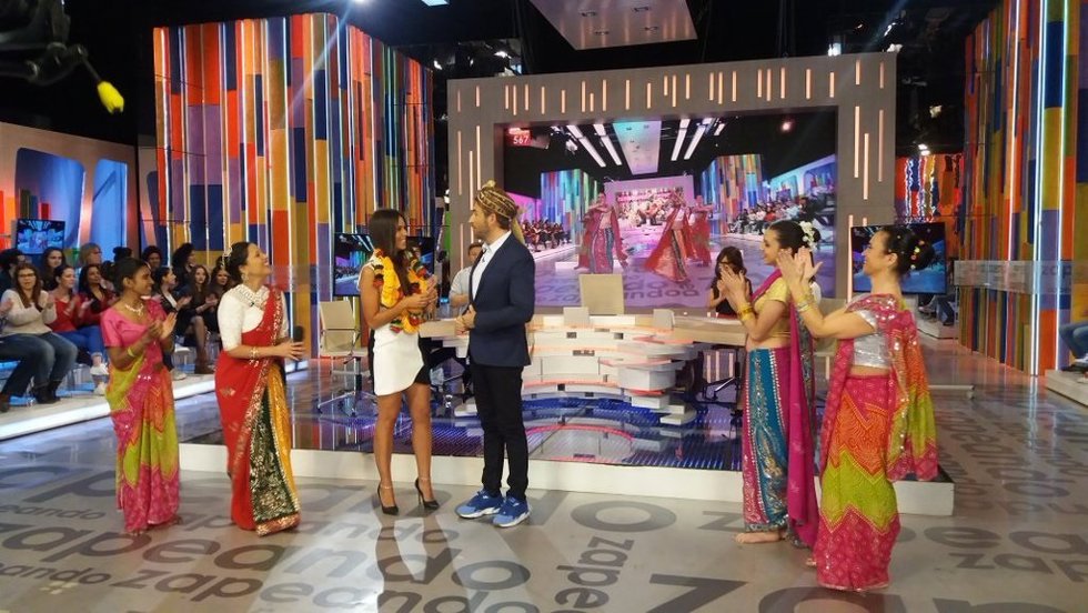 Zapeando: Cristina Pedroche regresa a ritmos de Bollywood tras Pekín Express