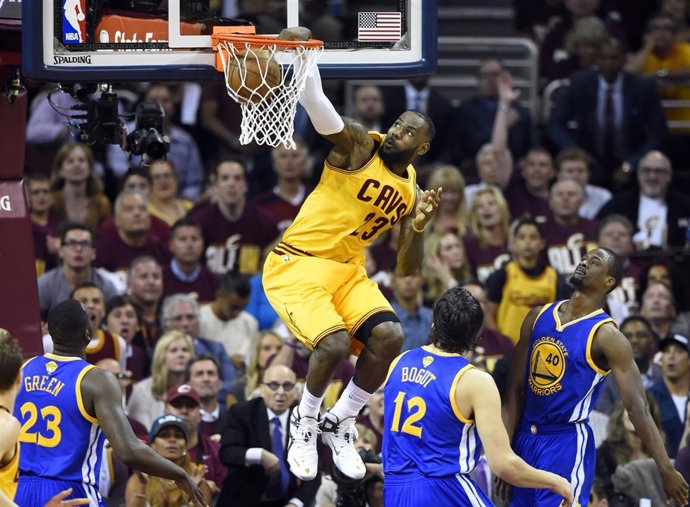 LeBron James en el Golden State Warriors - Cleveland Cavaliers