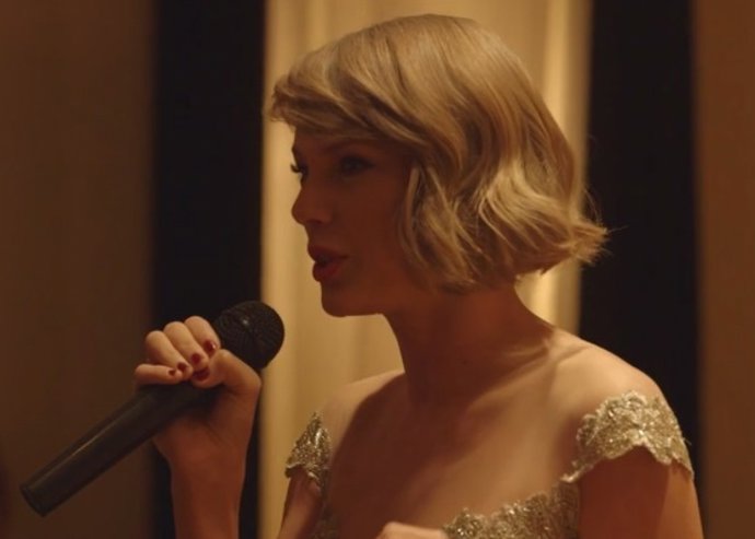 TAYLOR SWIFT DISCURSO DE DAMA DE HONOR