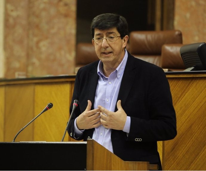 Juan Marín, en el pleno del Parlamento
