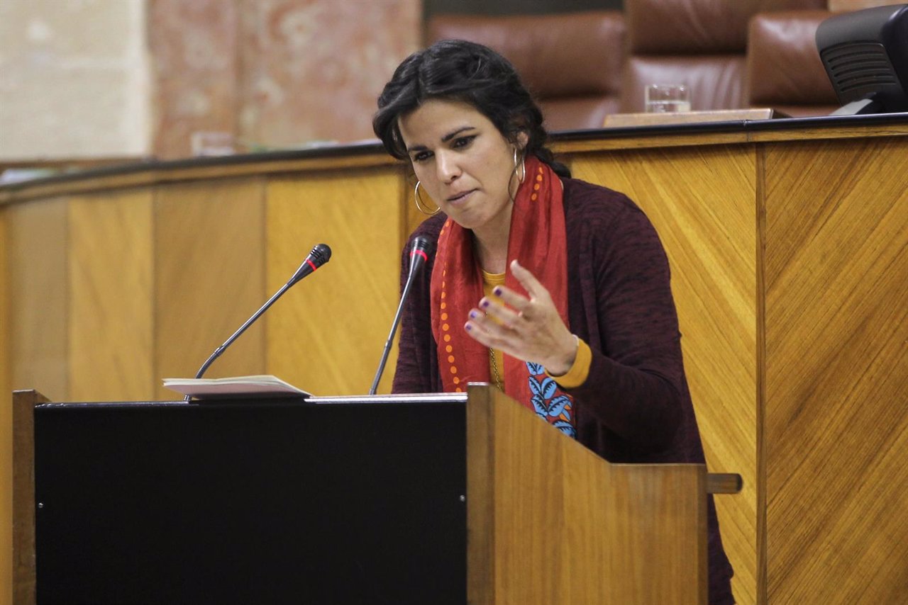Teresa Rodríguez, en el pleno del Parlamento andaluz
