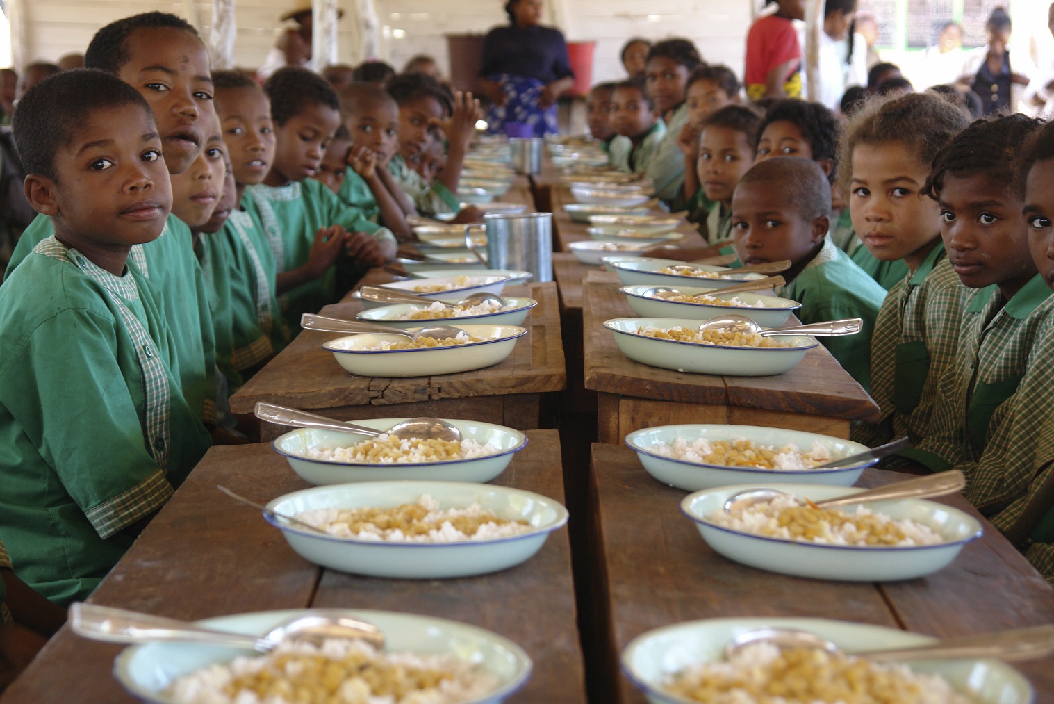 Niños ayudados por el PMA en Madagascar