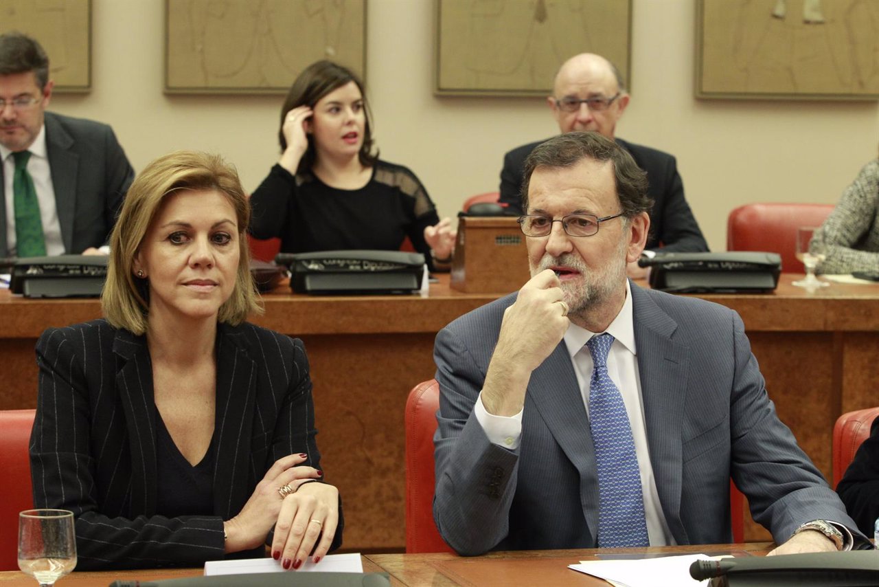 Rajoy y Cospedal en la reunión del Grupo Parlamentario del PP