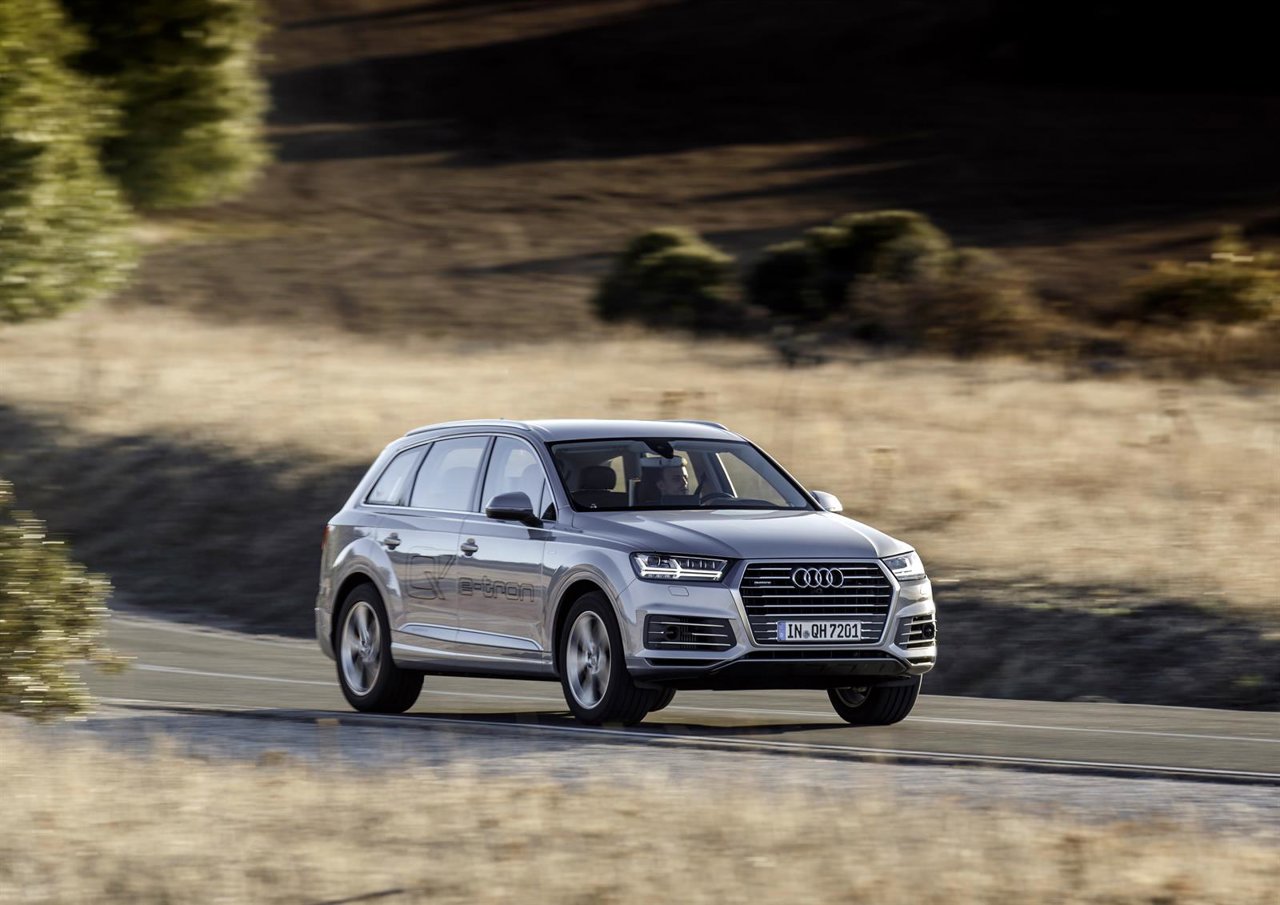 Audi Q7 e-tron quattro