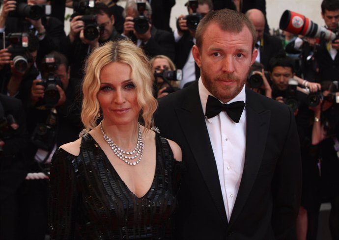 Madonna y Guy Ritchie ultimatum de la justicia por su hijo Rocco