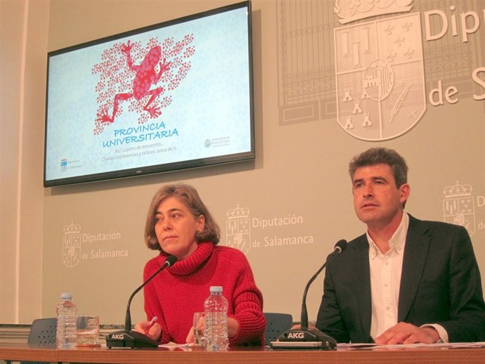 Cristina Pita y Julián Barrera presentan 'Provincia Universitaria'