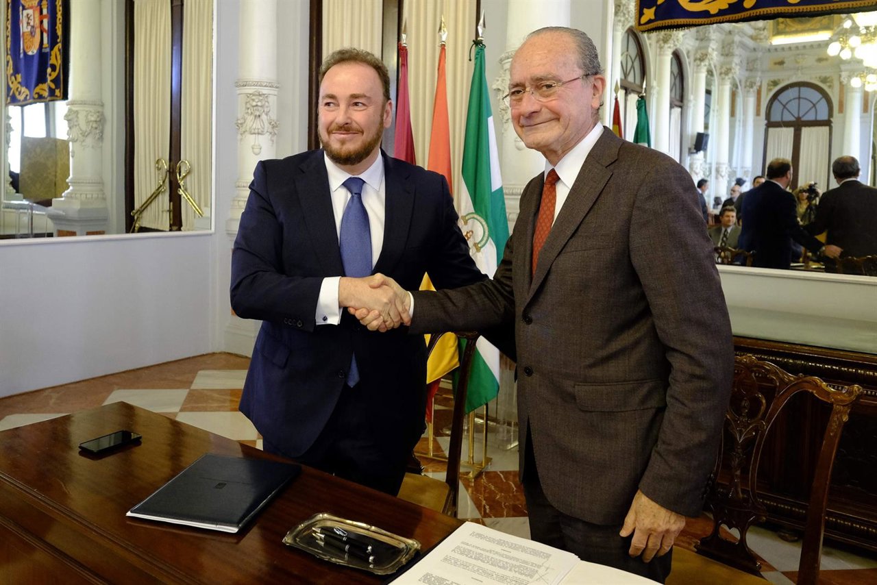 Juan Francisco Casares, Concovi, y alcalde de Málaga, Francisco de la Torre