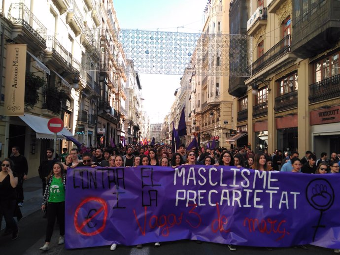 Manifestación de estudiantes universitarios en Valencia del 3 de marzo