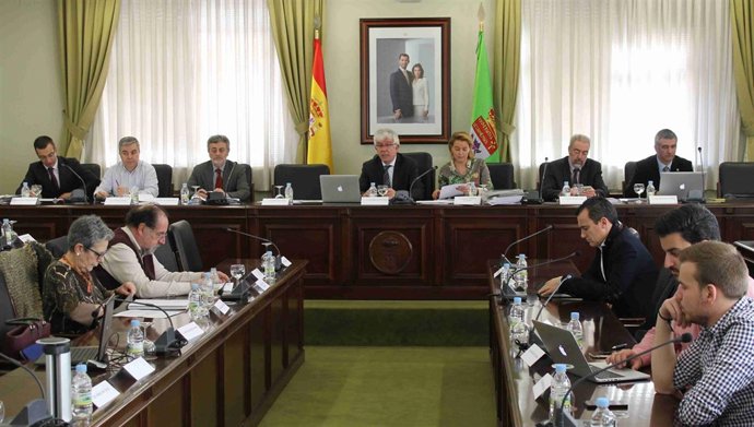 Reunión del consejo de Gobierno de la Universidad de León.