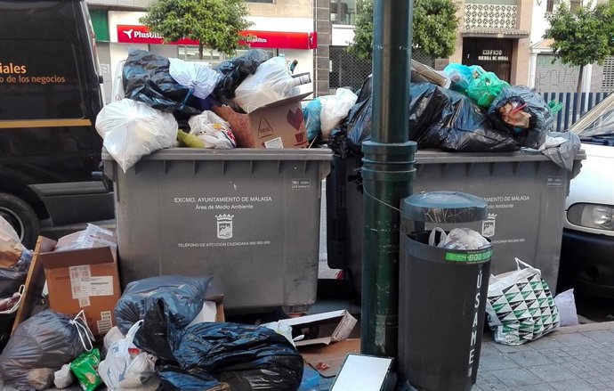 Huelga de limpieza basuras Limasa marzo 2016