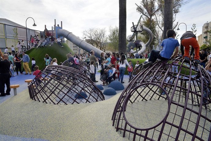 Parque Infantil del Paseo Real y La Negrita