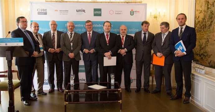 NOTA DE PRENSA: La Universidad Isabel I En El II Encuentro Universidades Online.