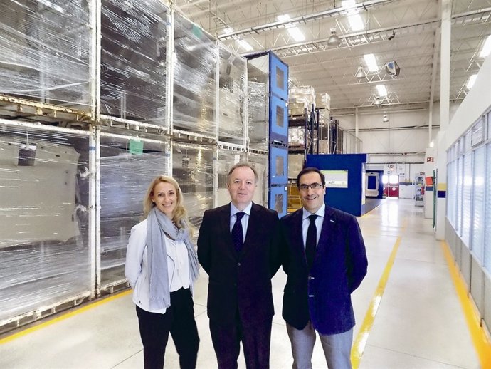 Instalación de Grupo Antolín en México