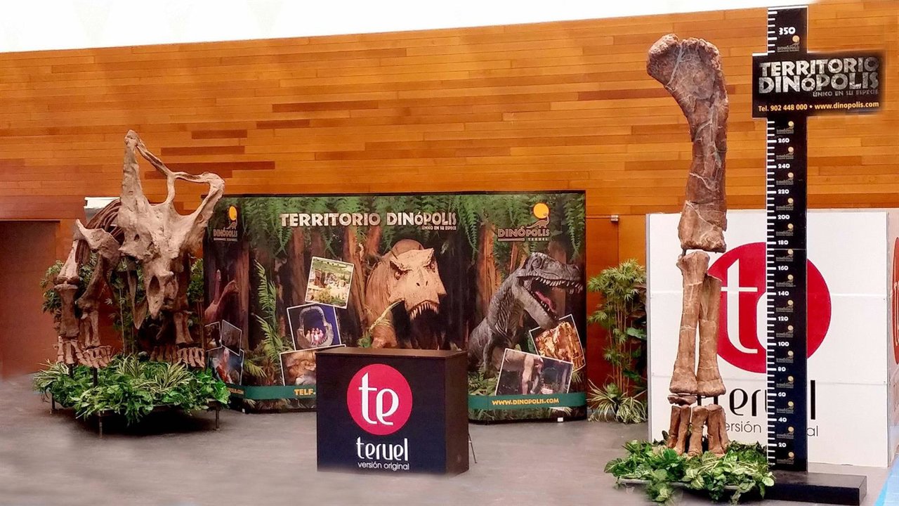 Stand de Territorio Dinópolis en 'Sevatur'