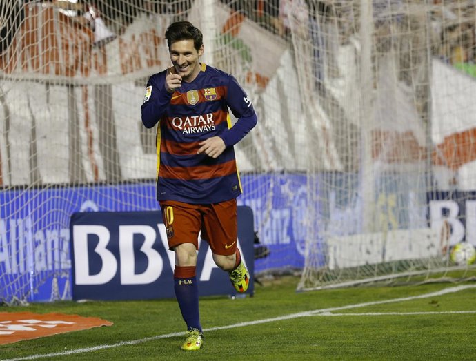Messi decide en Vallecas