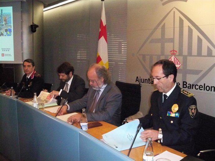 J.C.Molinero, A.Batlle, A.Recasens y E.Vázquez en rueda de prensa