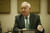 Margallo: El plan de "dinamitar" a Rajoy ya lo sufrió Suárez por parte del PSOE