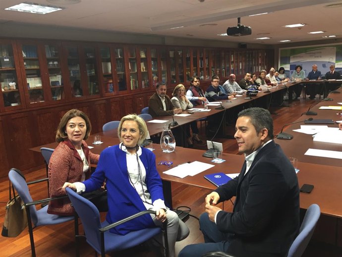 Adela Martínez-Cachá, durante el encuentro