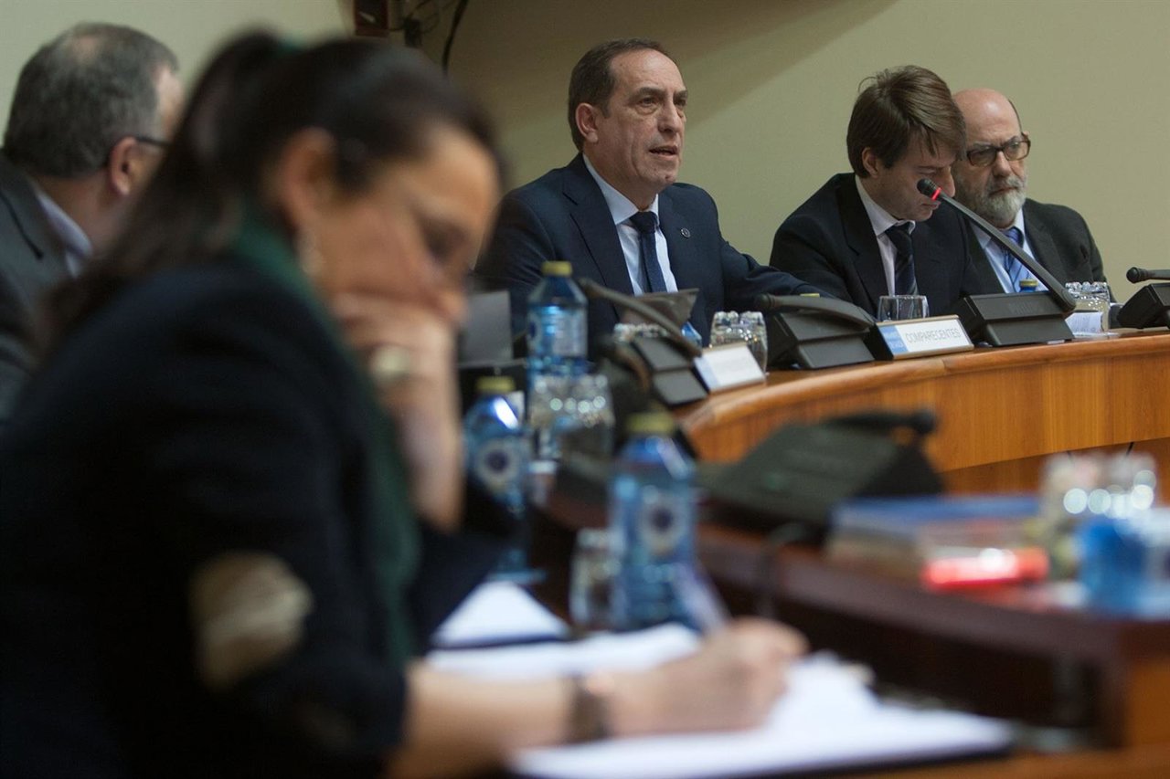 Valeriano Martínez comparece en comision 