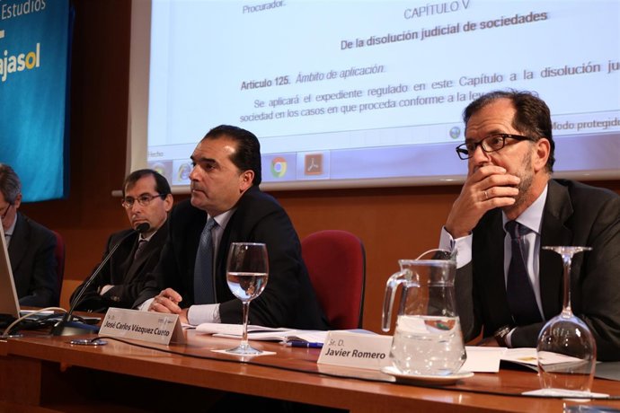 Análisis de la Ley de Jurisdicción Voluntaria en Instituto de Estudios Cajasol 