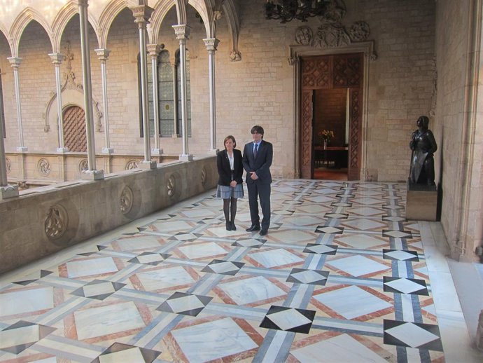 Carles Puigdemont y Carme Forcadell